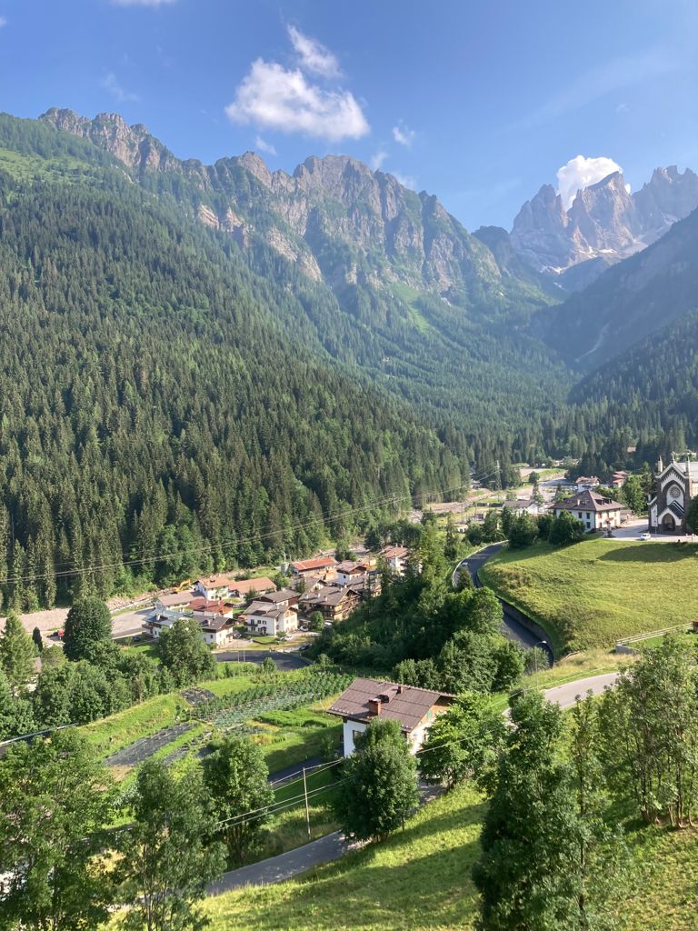 CHI SIAMO
